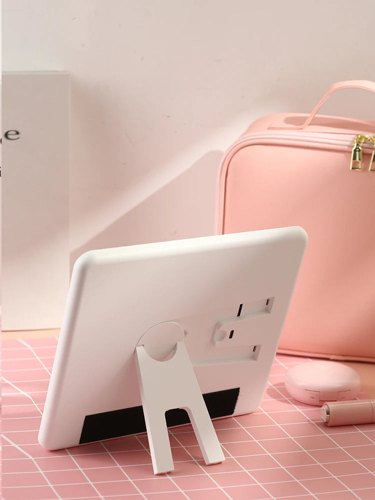 BrushBea Glow Case — LED Light-Up Makeup Organizer with Mirror